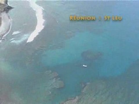 Flying Crevette parapente St Leu