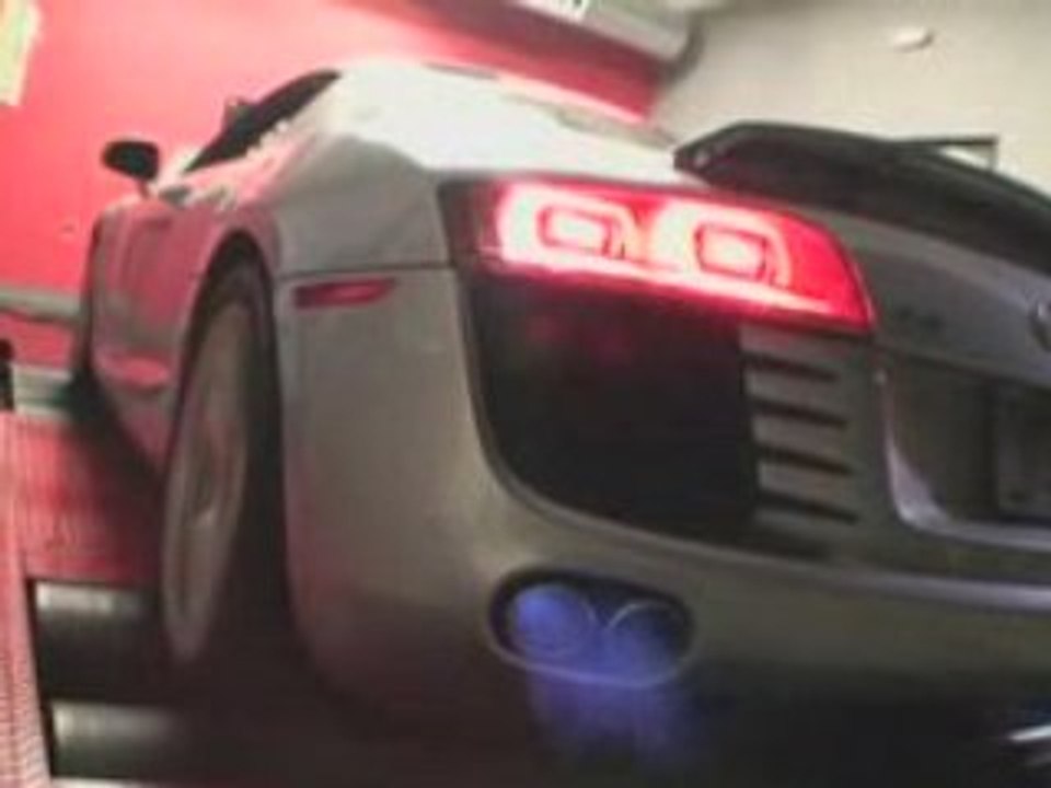 Audi R8 Flame dyno