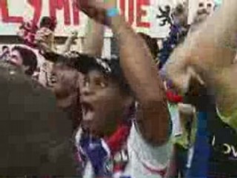 FIFA 09 : Lyon - Shalke 04 / Benzema - Kuranyi