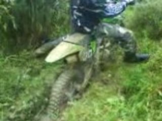 bourbier  boueu en moto