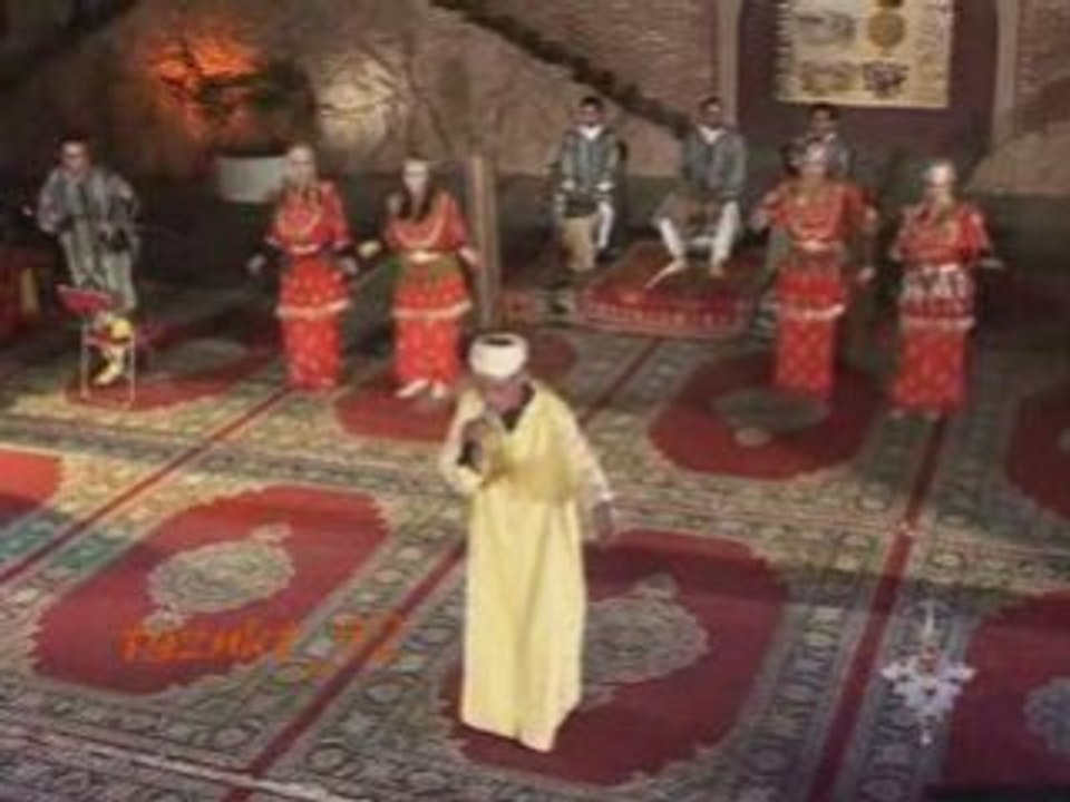 moulay ahmed ihihi " hal3arnk abouwazar asrk orizrb odar "