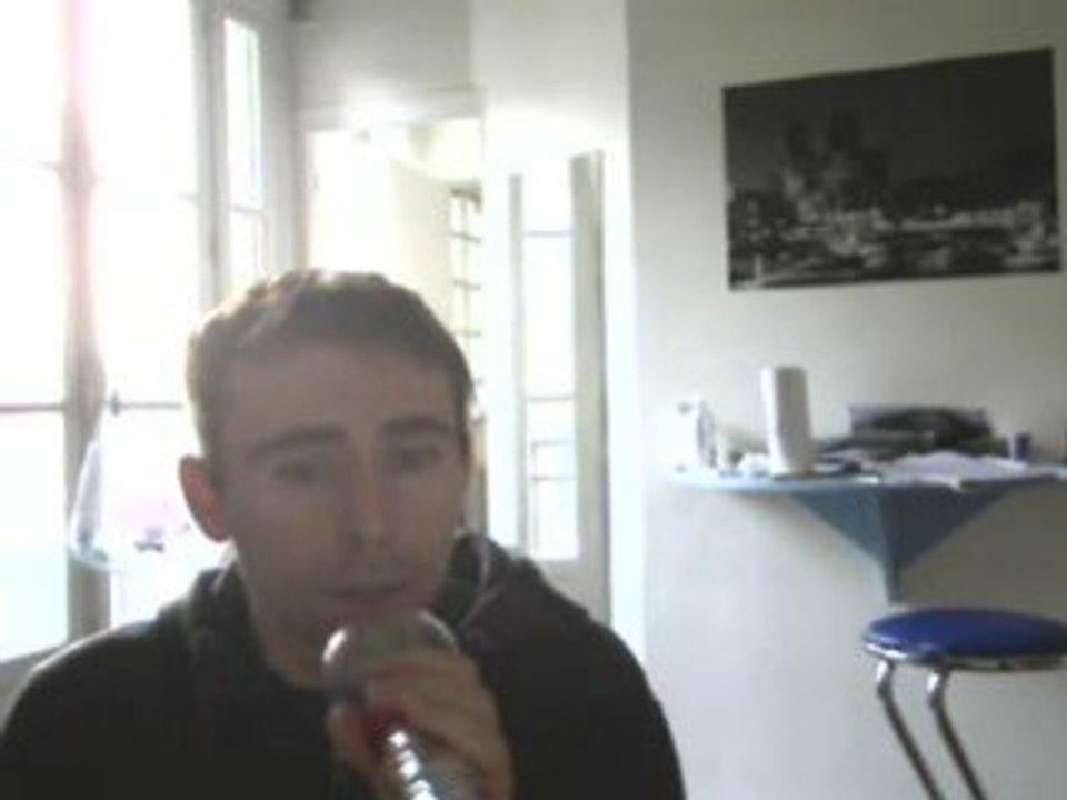 Wiwi égratigne "Faut pas faut pas"