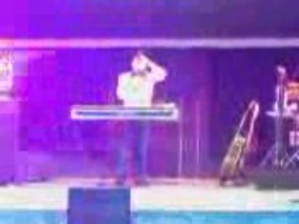 DJ