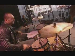 Chilly Pom Pom Pee - One rest to fight (live)