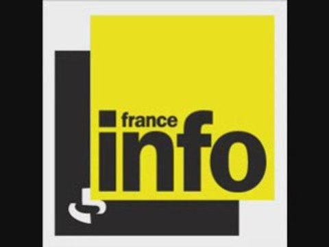 Ayrault répond aux méthodes grossières de Fadela Amara