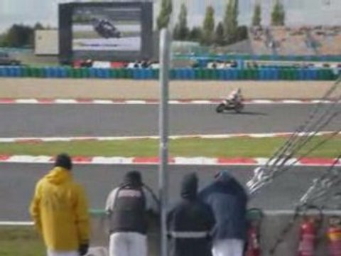 SBK 2008 MAGNY-COURS Essais qualif virage d'ADELAIDE