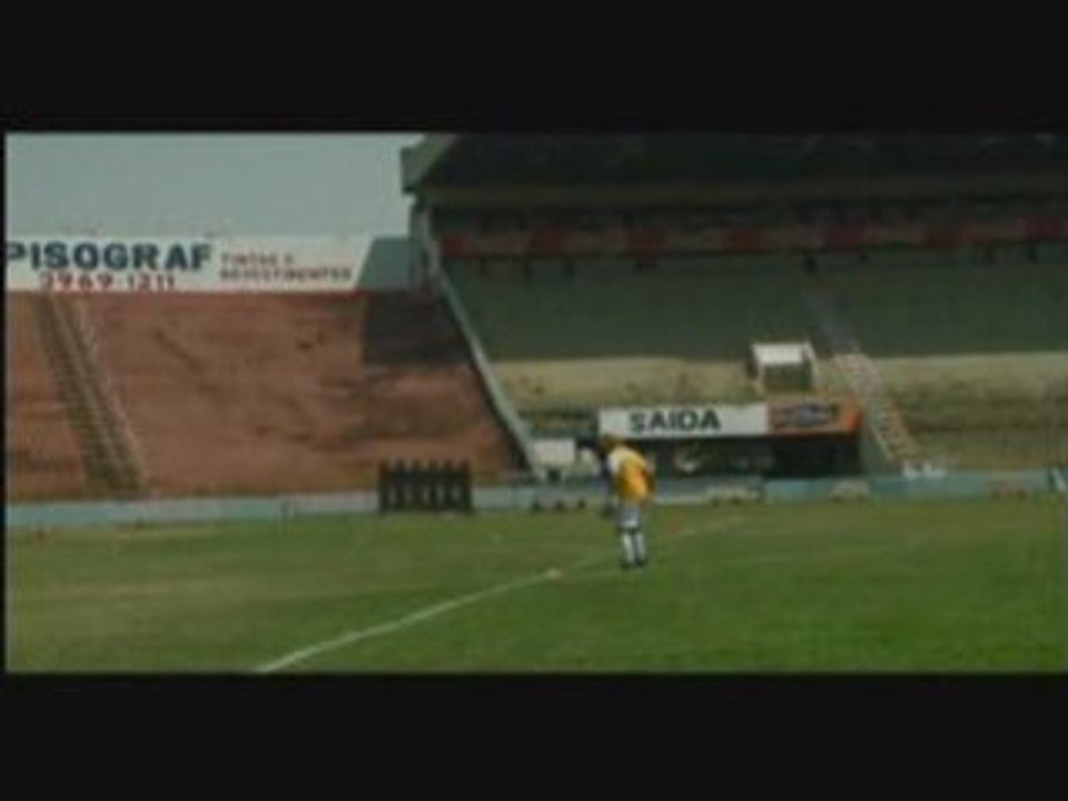 Biro Biro x Ronaldinho