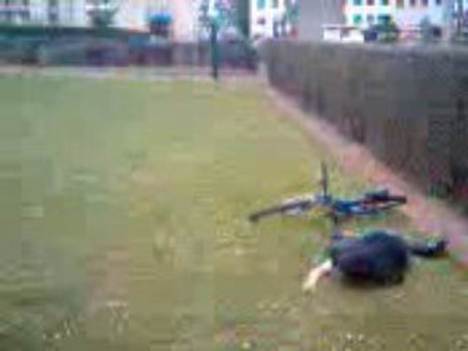 Velo cascade  Antoine (ahhh )