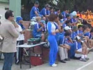 EDGAR SANTILLAN ANIMANDO EN EVENTO...