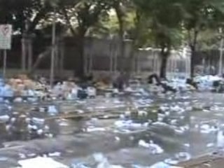 Affrontements Parlement rue Uthong Nai 8 octobre 2008 17h