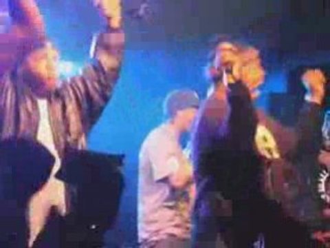 Busta Rhymes & Spliff Star perform Arab Money