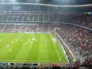 Bayern Lyon Champion's league 2008 public en folie