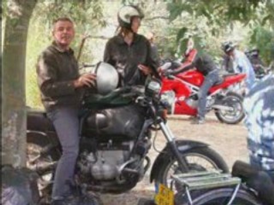 MOTO AL CASOT 1 - Banyuls/mer ,juin 2007 -