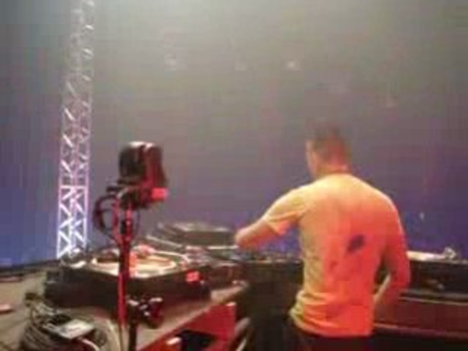 Q-dance presents  Scantraxx TECHNOBOY  2