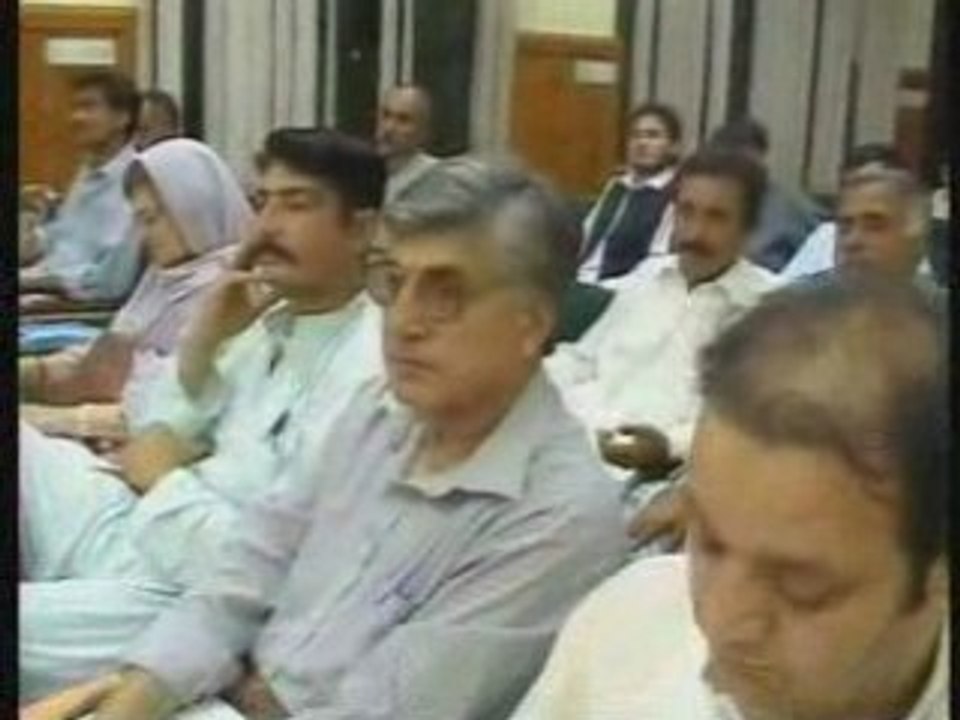 Pashto Moshaira –  Hamid Rahman Nadaan – afghani sheroona