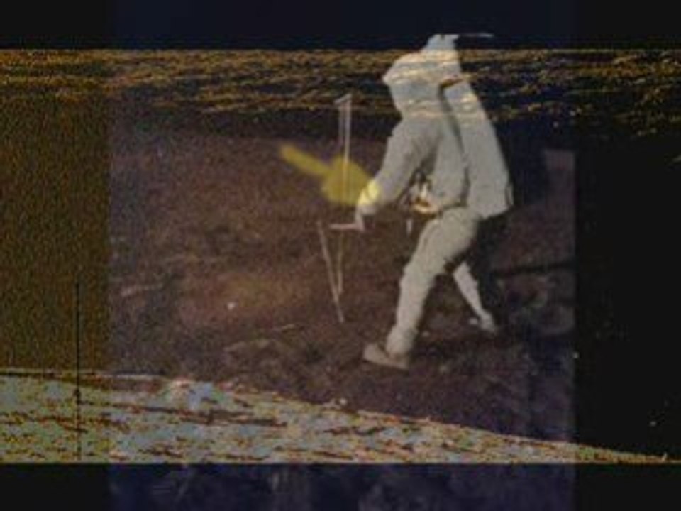 Bizarrie sur photo NASA vers la Lune