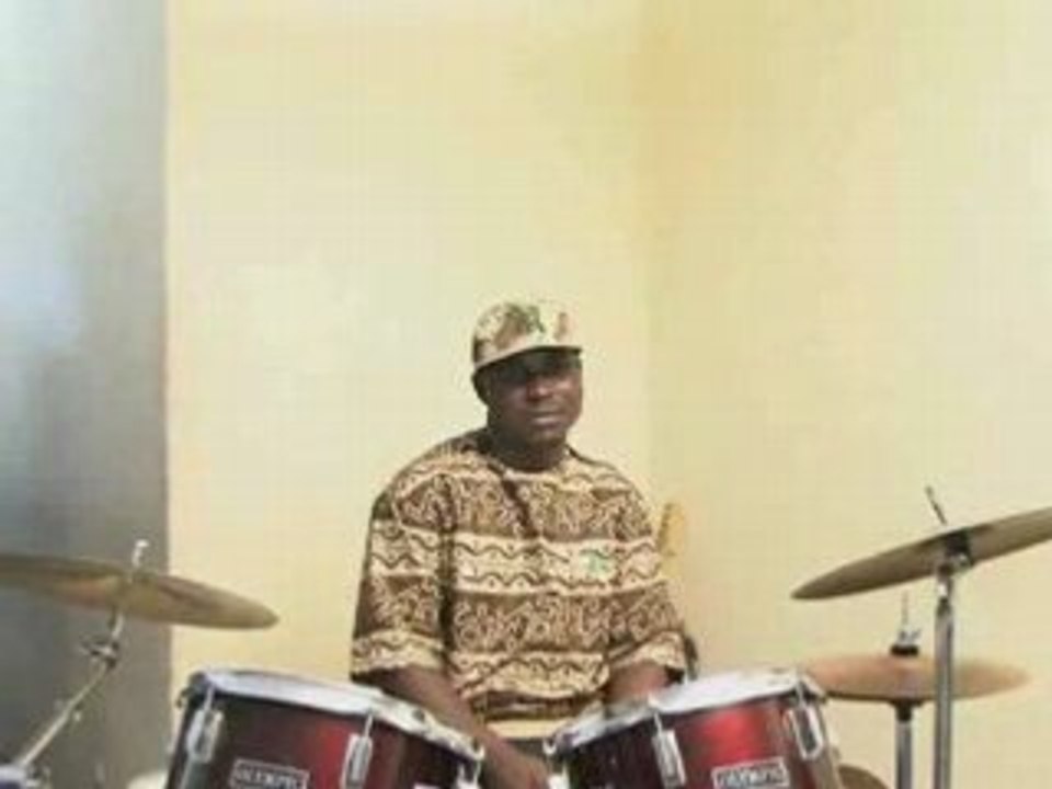 INTERVIEW Billy Billy