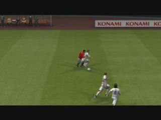 Petit pont ronaldo sur ramos ! PES 2009 DEMO