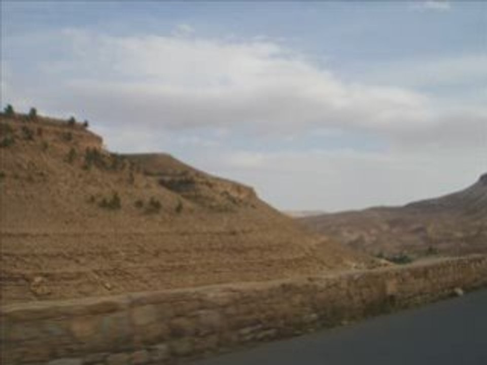 Ahlache thadini