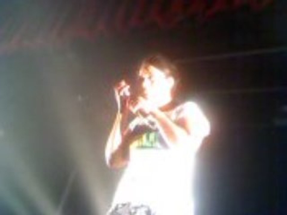 amel bent anniversaire maman surprise concert