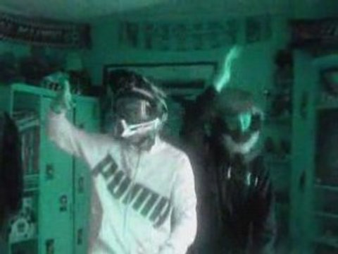 Parodie de Daft Punk Harder Better Stronger