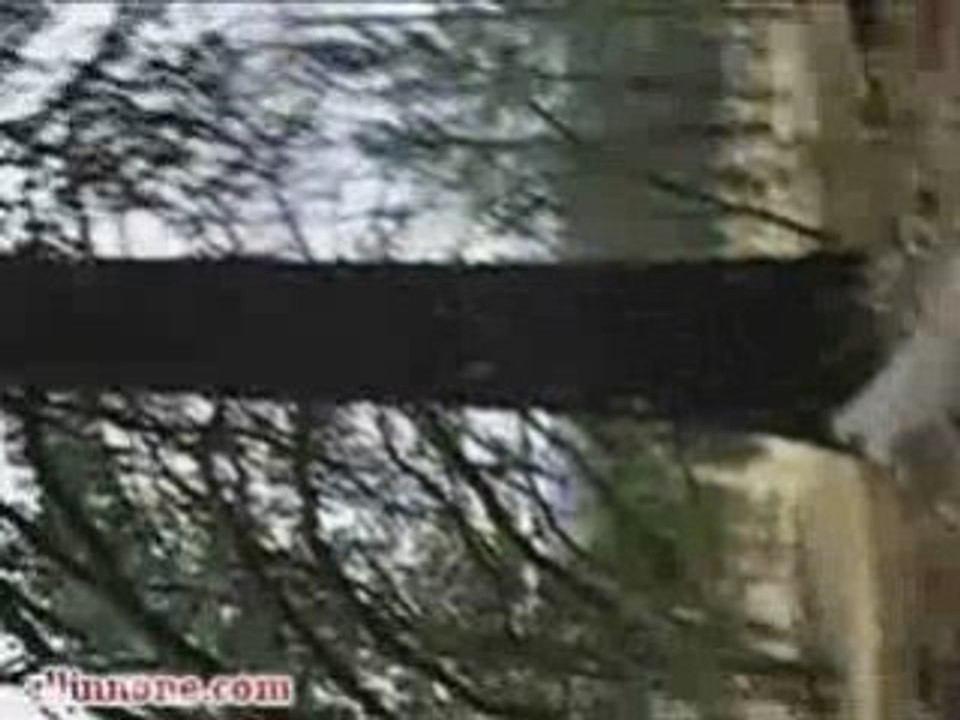 Unicycle Moron Crashes Hard on Deck