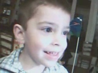 Matheo (4 ans)  fait du velo - Tour de table en 60 secondes