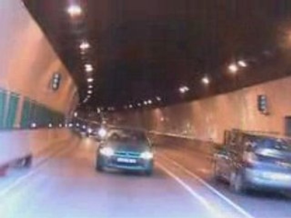 Switch Show Lord Twin Cam