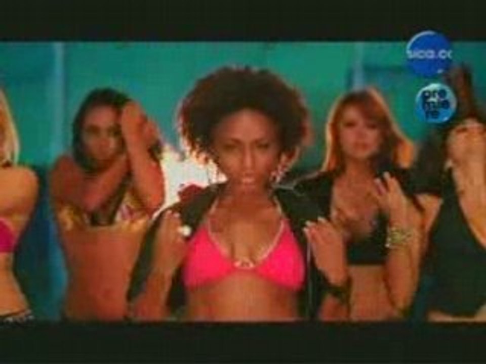 MJ feat. Sean Kingston - She Makes Me Feel (New)