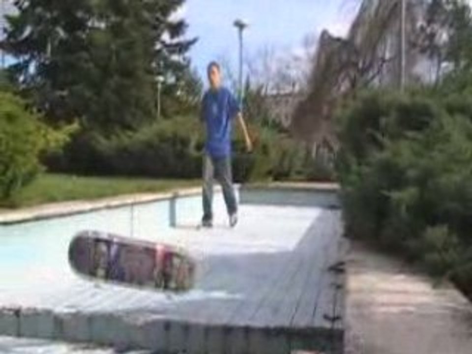 Alexis Magne petit montage skate.