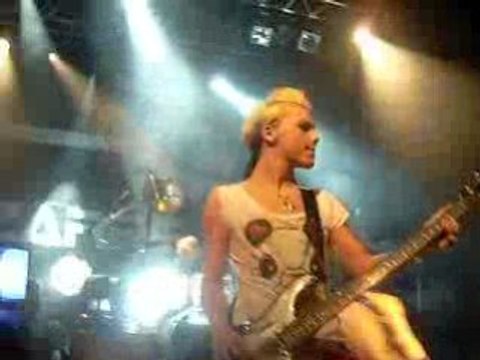 CINEMA BIZARRE ESCAPE TO THE STARS BATACLAN