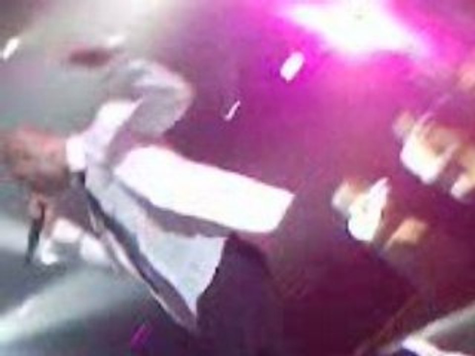 M. Pokora, Don't give my Love away - Zénith Europe