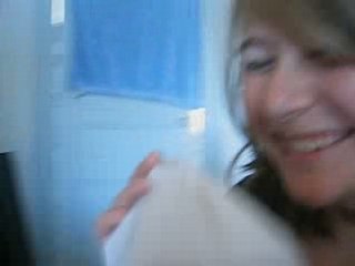 Adria Suzon Devant ordi