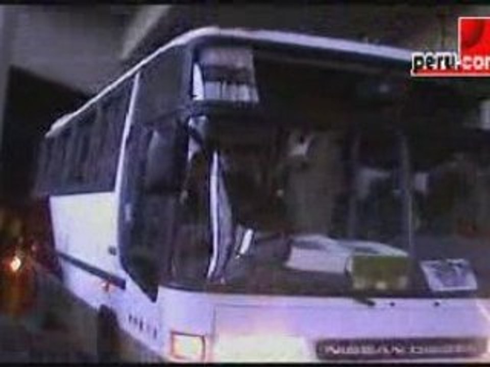 Peru.com: Jugadores peruanos abandonan el Hernando Siles