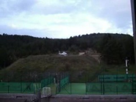 Хората вече ходят по облаците