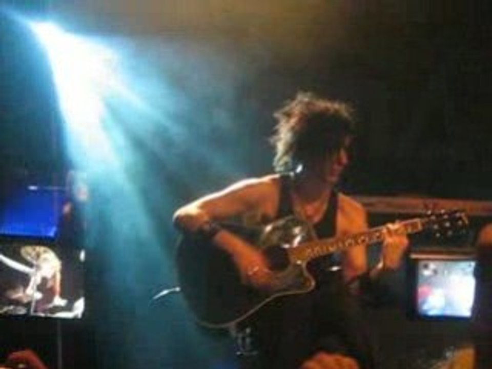 Cinema Bizarre au Bataclan Escape to the stars acoustic