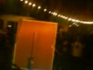 Freedom not fear bordeaux 08 garage moderne 11-10-08