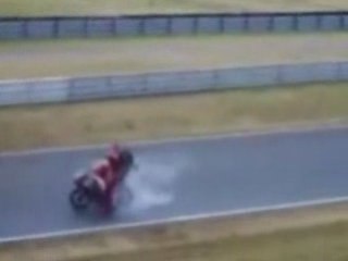 Régis Fait Un Burn En Course