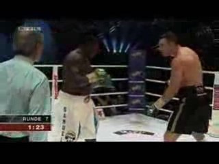 Vitali Klitschko vs Samuel Peter  ( Round 7 )