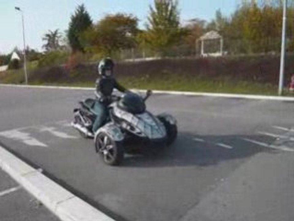 Zabounette On Tricyclette