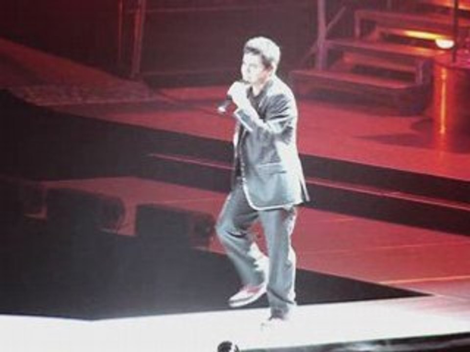 David Archuleta and David Cook in concet