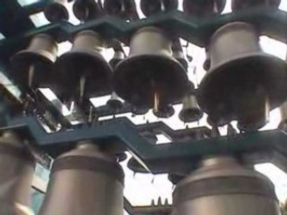 Carillon ambulant à Cholet