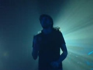 Giantkiller-Keeps Me Wide Awake