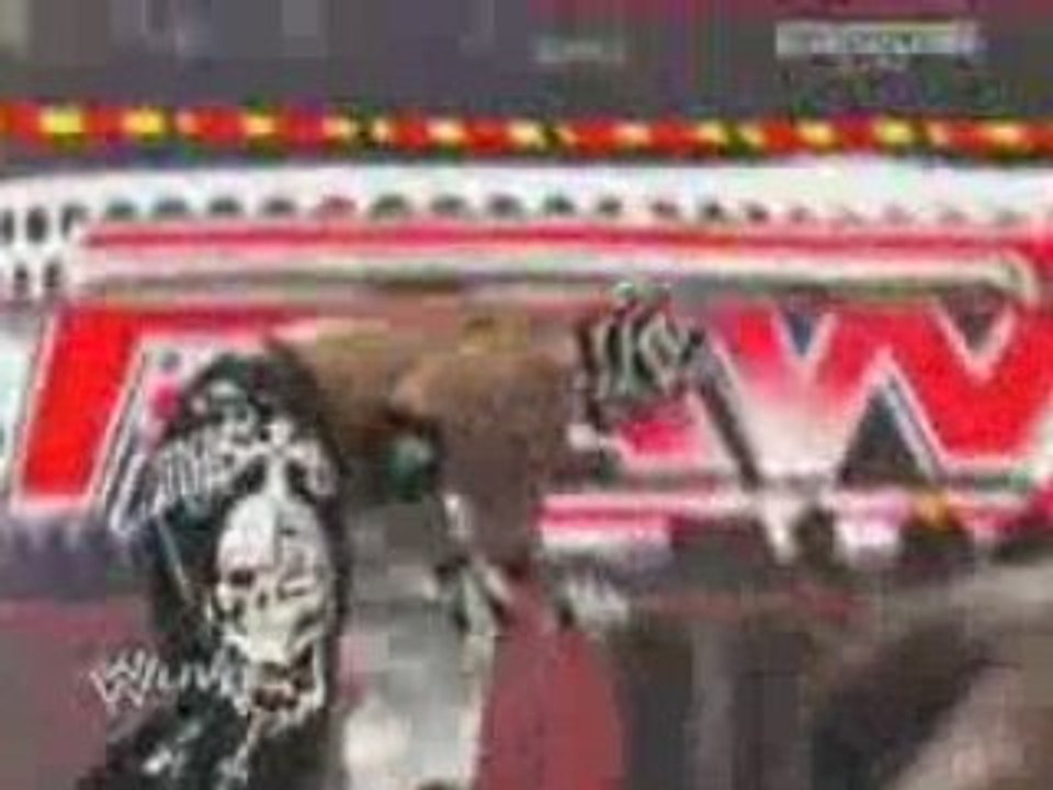 Rey Mysterio & Matt Hardy vs Kane & Mark Henry 6.10.08