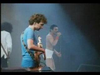 Queen - We are the champions, live