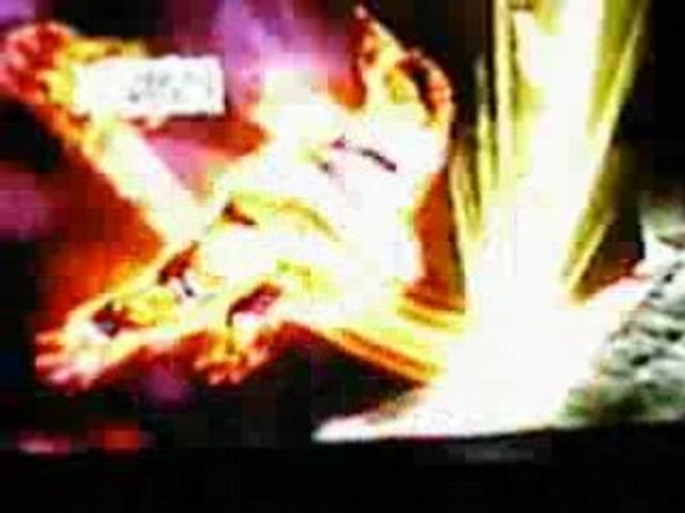 NARUTO KYUBBI VS SASUKE 2 partie 2