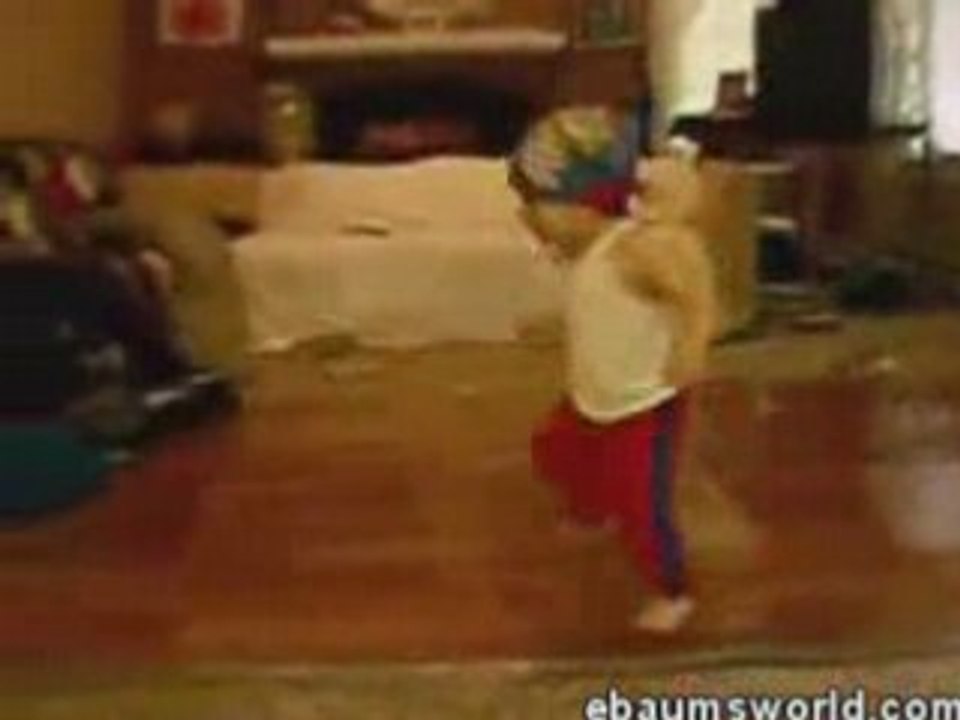 Break dancing Baby (www.monsiieur-alex.skyrock.com)