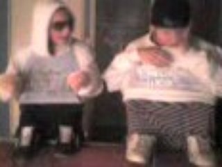 Conqueror et mickey en nain