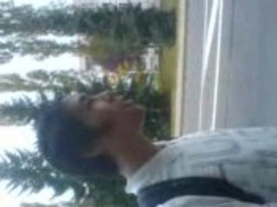 video ='D