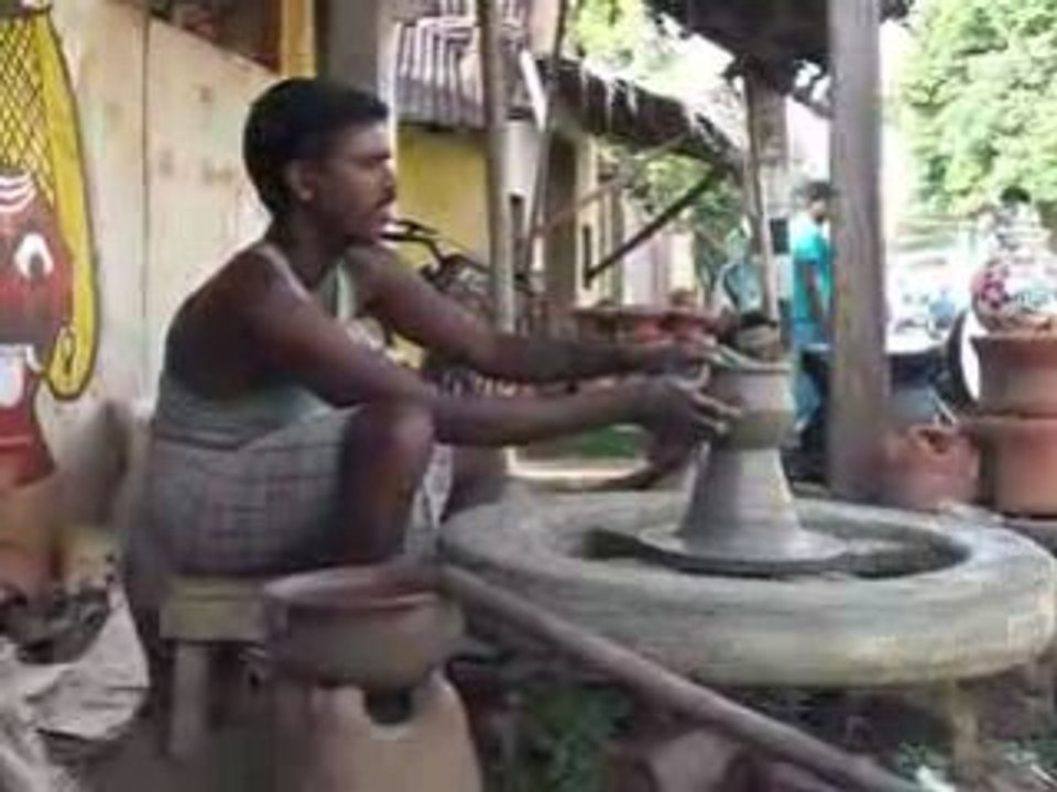 le potier tourne